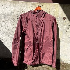 EUC MOUNTAIN HARDWEAR Rain coat jacket